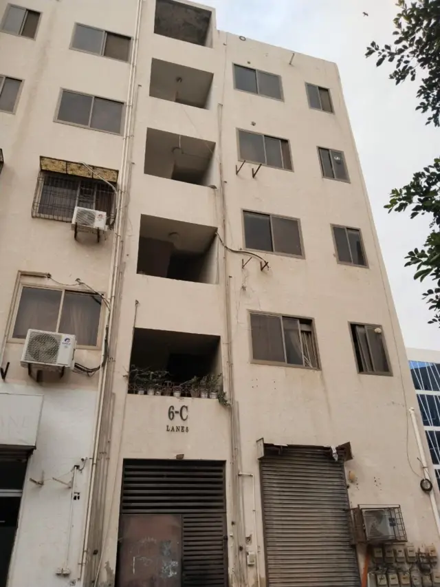 حمیرا کے فلیٹ والی عمارت