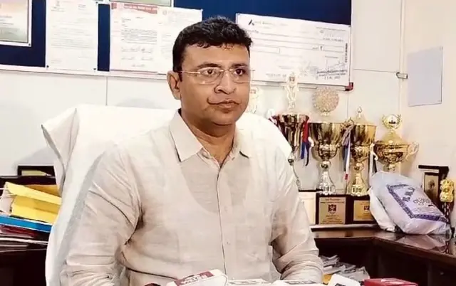 શિક્ષણઅધિકારી રોહિત ચૌધરી