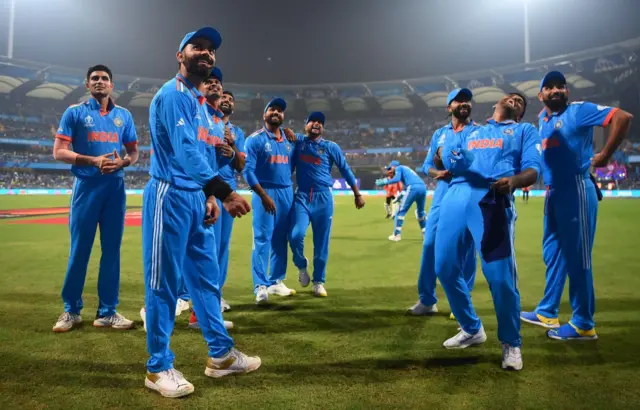 ශ්‍රී ලංකාව පරාජය කිරීමෙන් පසු ඉන්දියාවට අවසන් පූර්ව ස්ථානය සහතික වී ඇති අතර දැන් ප්‍රසාද ලකුණු සටහනේ පළමු ස්ථානය ලබා ගැනීම කෙරෙහි අවධානය යොමු කළ හැකියි.