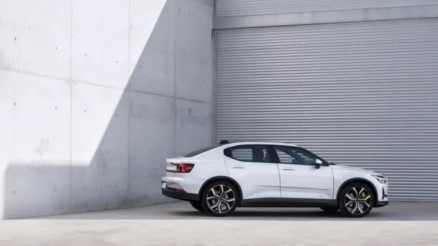 پل‌استار ۲ اولین ماشینی است که به سیستم عامل آندروید مجهز خواهد شد