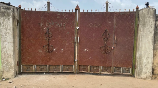 Dem don lock di compound wey di car wey di children die inside bin dey