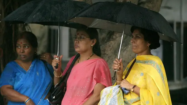 প্রাকৃতিকভাবে ভারসাম্য রক্ষার বিষয়গুলো না থাকার কারণে বর্ষাকালে বৃষ্টির পরিমাণ বেড়েছে। দিল্লির ছবি -ফাইল চিত্র