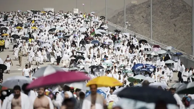 بنابر اعلام سازمان حج و زیارت قرار است امسال بیش از۸۵ هزار زائر ایرانی به عربستان اعزام شود