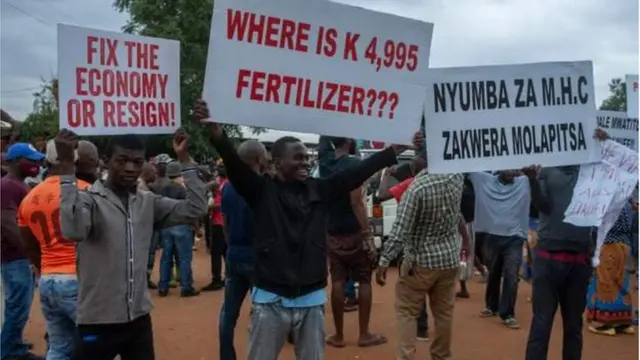 Abari mu myiyerekano yo kurwanya ibiturire n'ubusuma muri Malawi