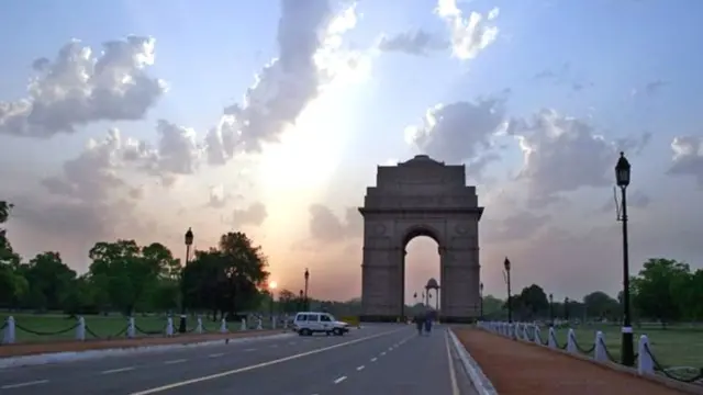 सोशल मीडिया