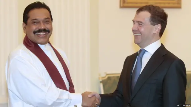 2010 පෙබරවාරි 08 වෙනි දින ජනාධිපති මහින්ද රාජපක්ෂ මොස්කව් නුවර දී ජනාධිපති මෙද්වේදෙෆ් සමඟ