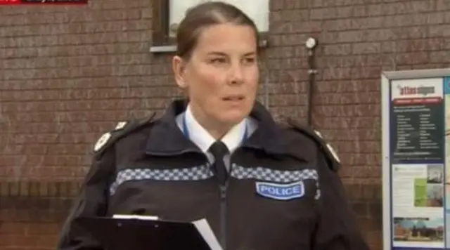 પોલીસ અધિકારી પિપ્પા મિલ્સ