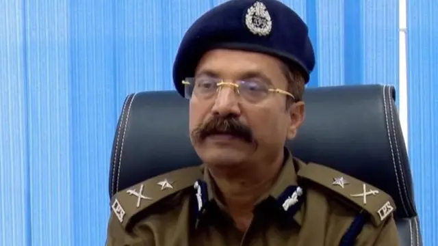 પોલીસ અધિકારી