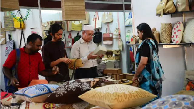 পাট পণ্যের মেলা।