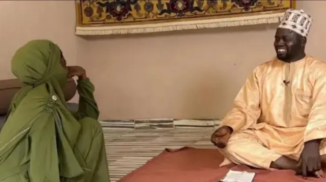 46 વર્ષીય રબીઉ લગ્ન કરાવતા પહેલા ટ્રક ડ્રાઈવર તરીકે કામ કરતા હતા