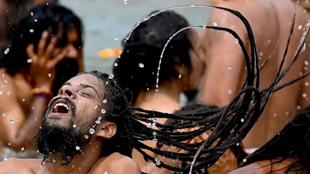 કુંભ સ્નાન