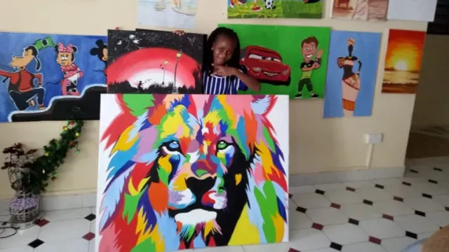 Mamake Sheila ambaye ni afisa wa Magereza anasema kwamba wamepata ufanisi mkubwa kimaisha tangu kipaji cha Sheila kigunduliwe.