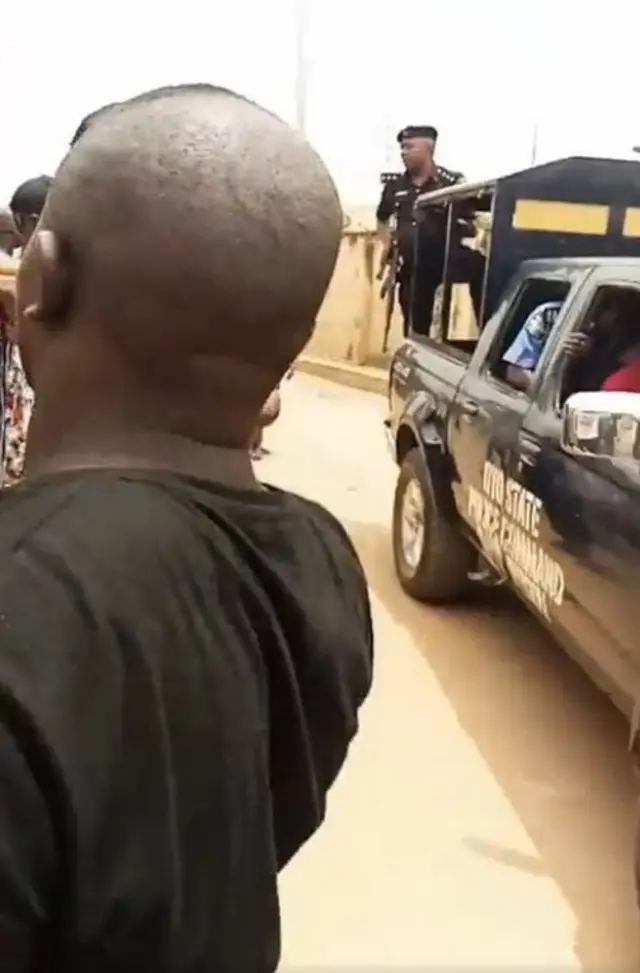 Ọlọpaa ko awọn afurasi naa lọ