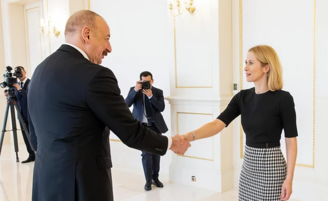 Кая Каллас ушул жылдын апрель айында Алиев менен жолугушту