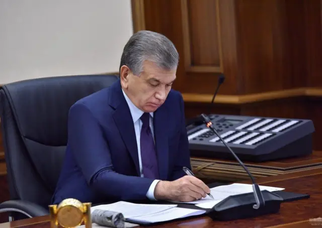 Президент Шавкат Мирзиёев