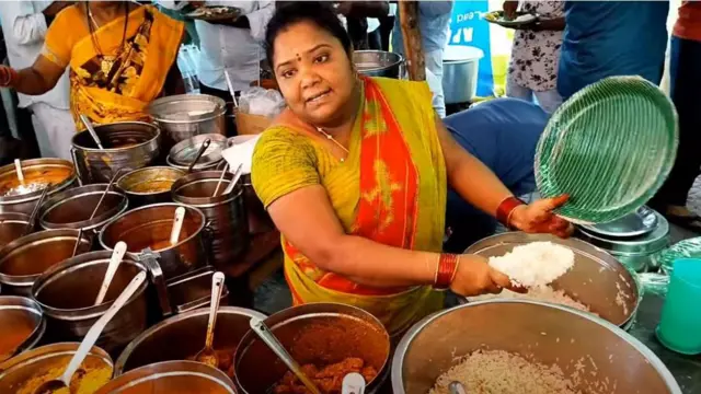 కుమారి ఫుడ్ కోర్ట్ 