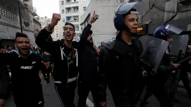 اعتراضات الجزایر