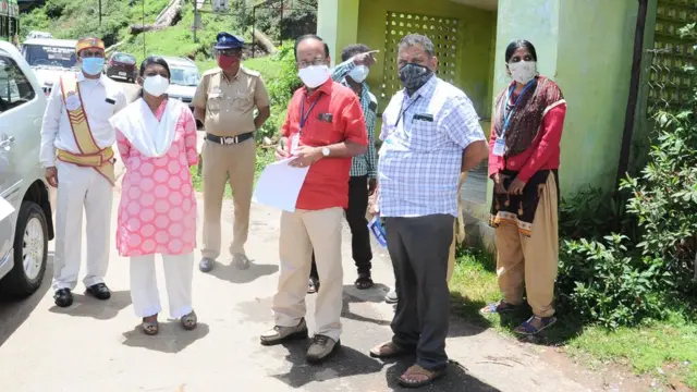 மாவட்ட ஆட்சியர் இன்னசென்ட் திவ்யா