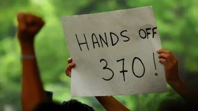 காஷ்மீர் விவகாரம்: ஆகஸ்ட் 5 - இந்திய ஜனநாயகத்தின் கறுப்பு நாள்