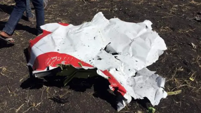 Part of di plane wey pieces