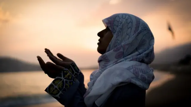 धर्म, प्रार्थनास्थळ, मशीद, मंदिर, संस्कृती