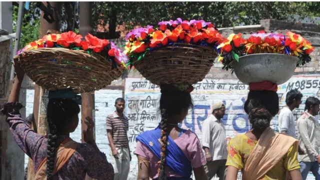 પ્રતીકાત્મક તસવીર