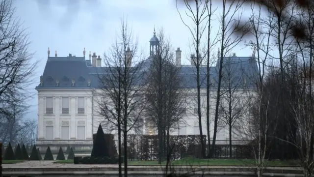 قصر لويس الرابع عشر