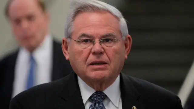 美国参议员梅内德斯