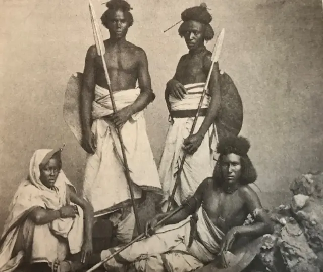 ተዋጋእቲ መንሳዕ