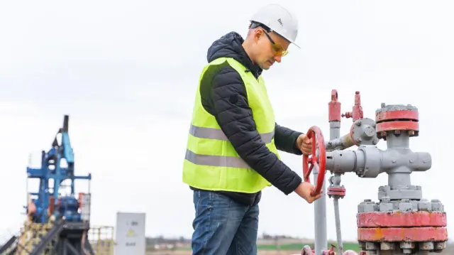 గ్యాస్ పైప్ లైన్ 