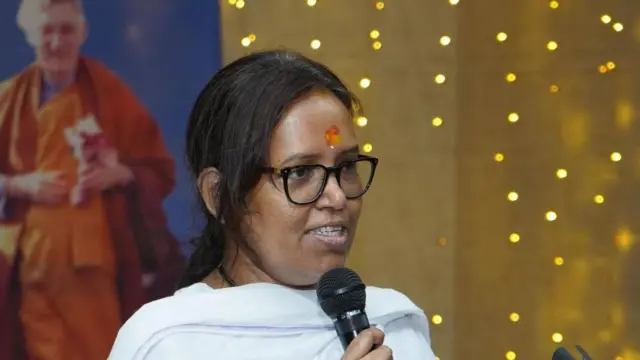 वर्षा गायकवाड
