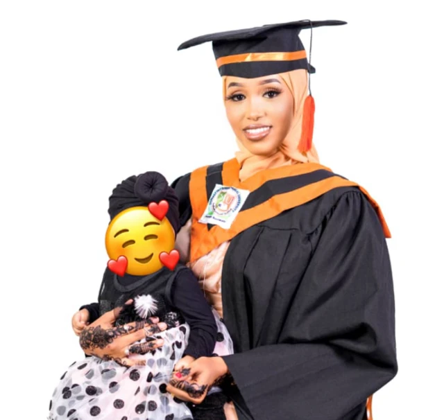 Sabriin iyo gabadheeda yar