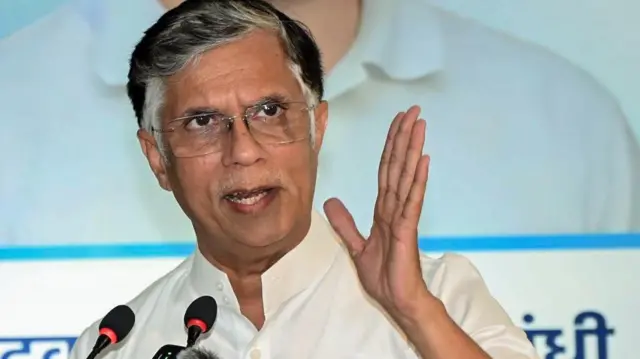 पवन खेड़ा