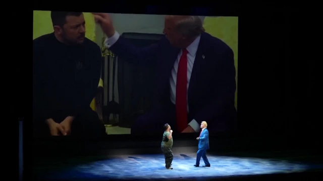 Уривок із опери "Трамп, близнюк президента"