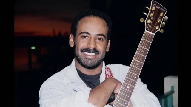 ነብስሄር ድምጻዊ ኣብርሃም ኣፈወርቂ