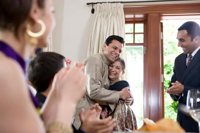 ਰਿਪੋਰਟ ਅਨੁਸਾਰ ਸਪਾਂਸਰਸ਼ਿਪ ਅਰਜ਼ੀ ਲਈ ਔਸਤ ਪ੍ਰਕਿਰਿਆ ਦਾ ਸਮਾਂ 24 ਮਹੀਨੇ ਦਾ ਸੀ