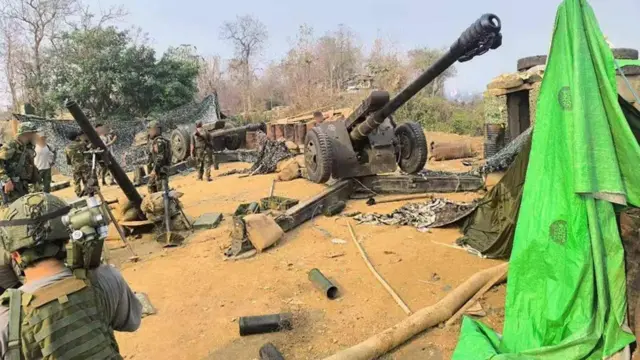 ဗန်းမောက်မြို့နယ်နဲ့ ကပ်ရပ် အင်းတော်မြို့နယ်ကို ၂၀၂၅ ခုနှစ် ဧပြီမှာ တော်လှန်ရေးပူးပေါင်းအဖွဲ့တွေက သိမ်းပိုက်ခဲ့ပါတယ်။