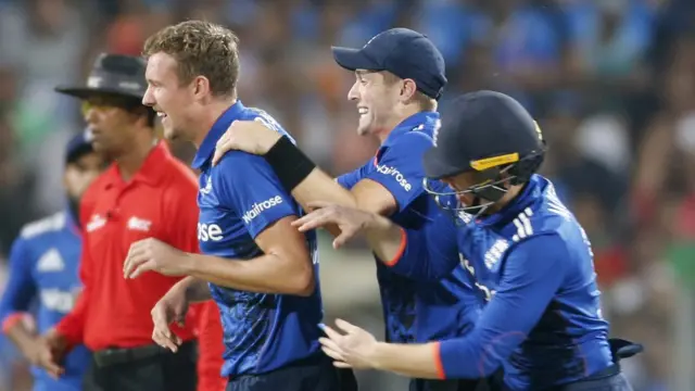 इंग्लैंड की टीम