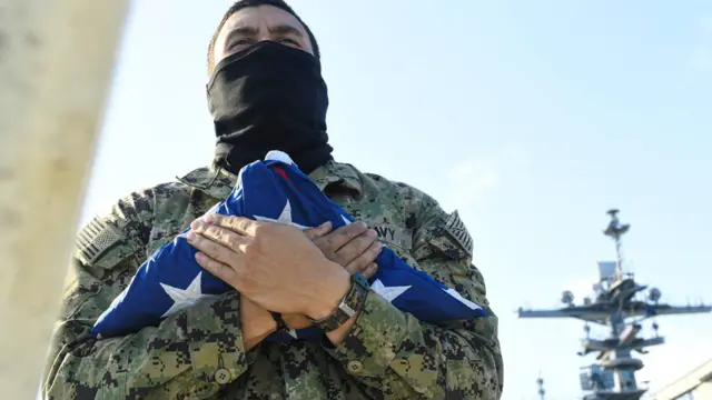 「羅斯福」號航空母艦上曾爆發新冠疫情，船員要大規模檢測。