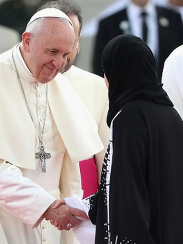 پوپ امارات ابو ظہبی