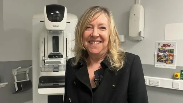 Sarah Kerruish, directrice de la stratégie chez Kheiron Medical.