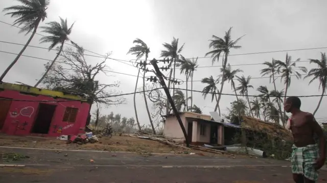 પ્રતીકાત્મક તસવીર