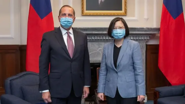 阿札尔说，“台湾的防疫成就，彰显了台湾这个社会与文化中的透明公开，还有民主价值。”