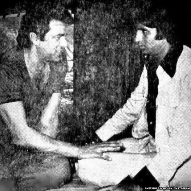 अमिताभ बच्चन आणि धर्मेंद्र