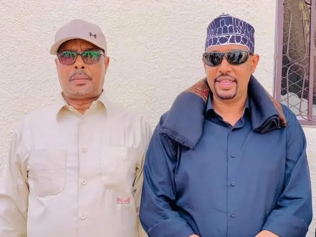 Yigitlar Moskva hojatxonalarida onanizm bilan shugullanishadi