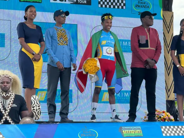 ኣኽሊሉ ኣረፋይነ ዝበለጸ መንእሰይን ዝበለጸ ኣፍሪቃዊ መንእሰይ 