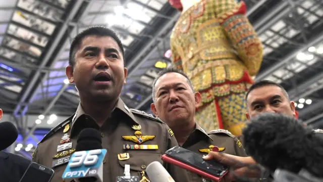 พล.ต.ท. สุรเชษฐ์ หักพาล