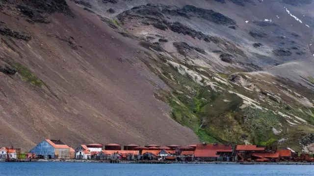 رحلة إلى المكان الأكثر عزلة على كوكب الأرض