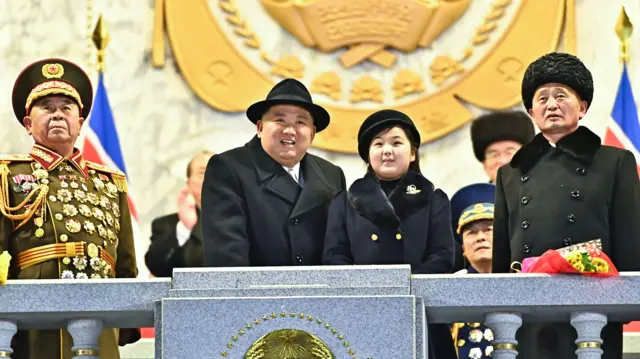 মেয়ের সাথে কিম জং আন