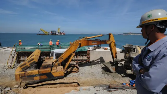 Việt Nam, xăng dầu, xuất khẩu, nhập khẩu